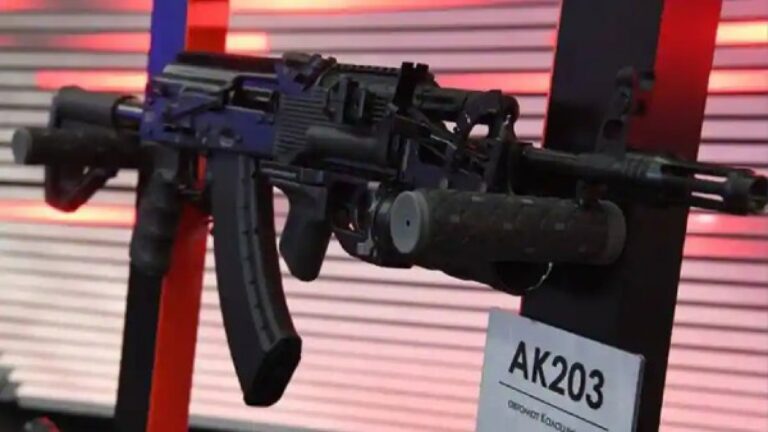 Indian Armed Forces Receive 5000 Made-in-India AK-203 Rifles