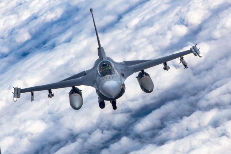 The F-16's vulnerability to detection by advanced Russian radars